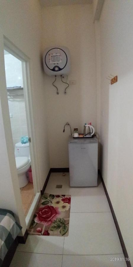 枋寮屏南會館 Apartment Fang-liao Exterior photo